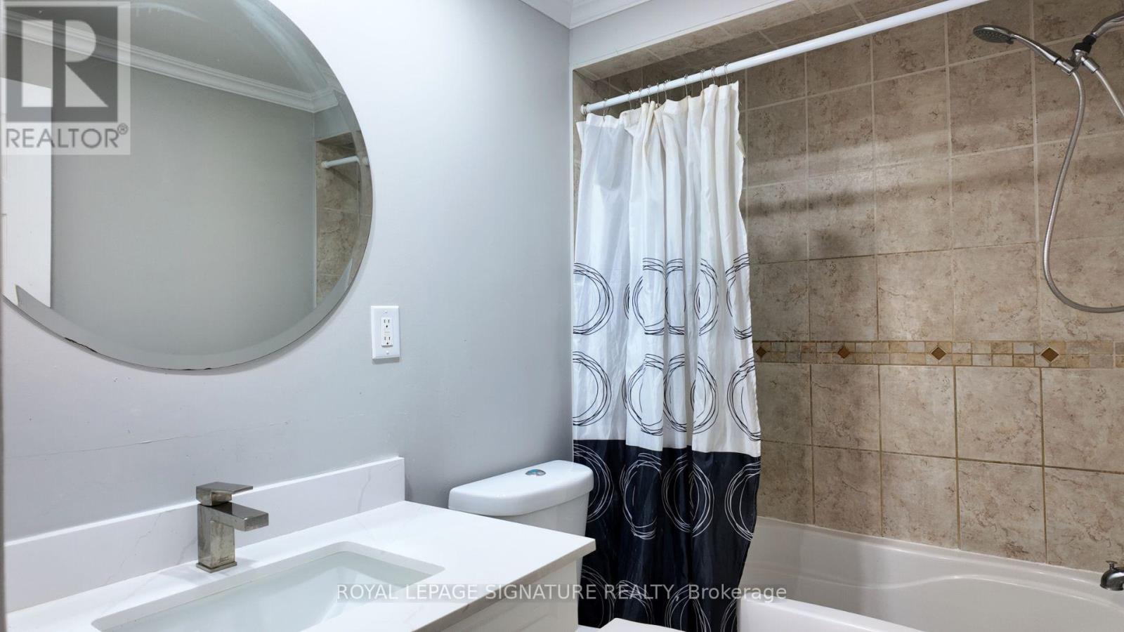 71 Mandarin Crescent, Brampton, Ontario  L6S 2S2 - Photo 14 - W12528636