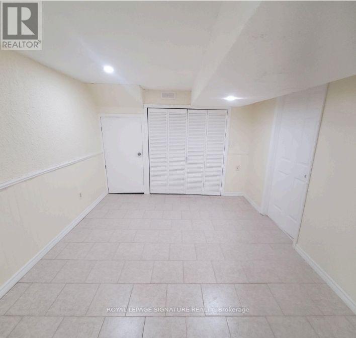 71 Mandarin Crescent, Brampton, Ontario  L6S 2S2 - Photo 25 - W12528636