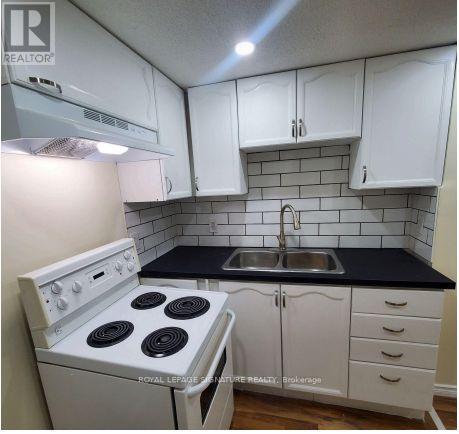 71 Mandarin Crescent, Brampton, Ontario  L6S 2S2 - Photo 21 - W12528636