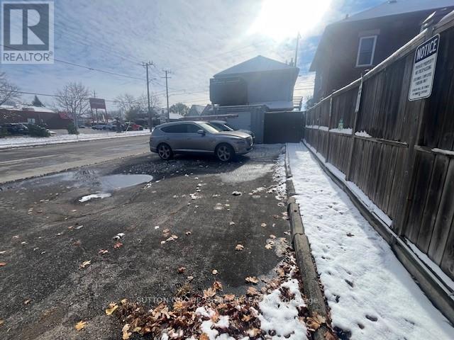 488 Hamilton Road, London East, Ontario N5Z 1R9 - Photo 6 - X12532374