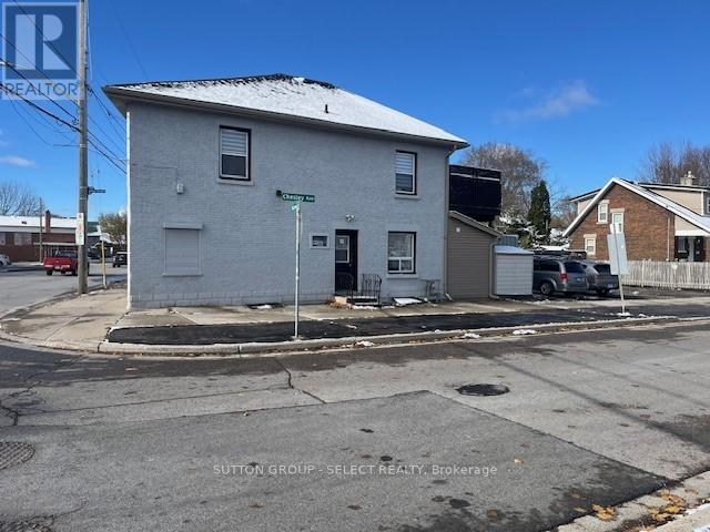 488 Hamilton Road, London East, Ontario N5Z 1R9 - Photo 2 - X12532382