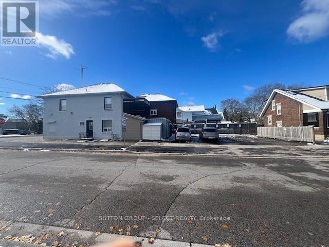 488 Hamilton Road, London East, Ontario N5Z 1R9 - Photo 3 - X12532382