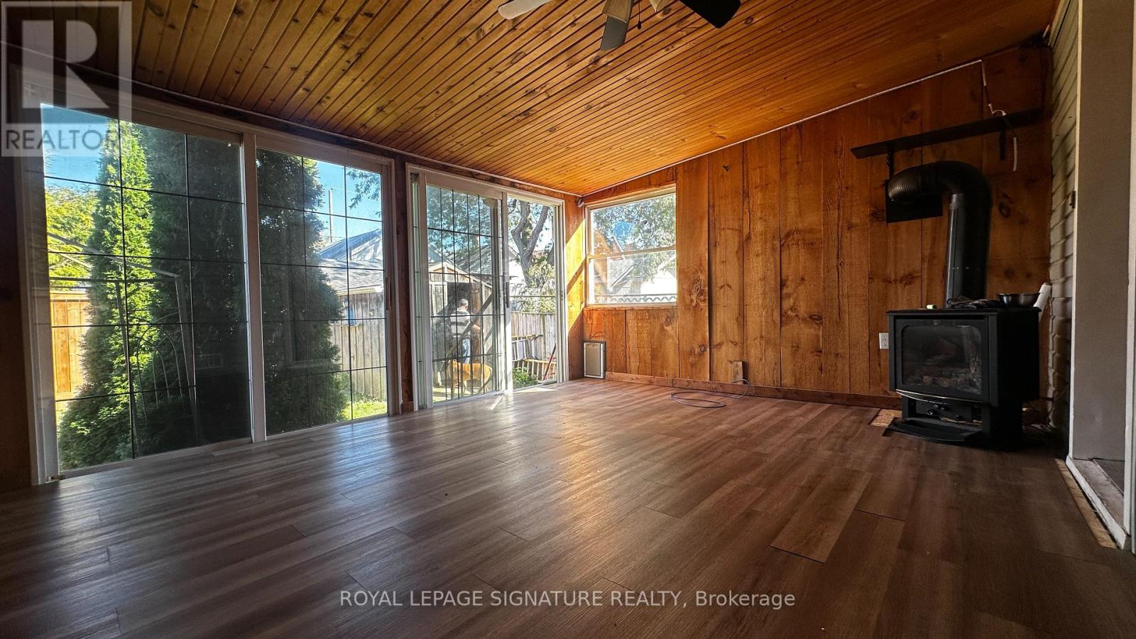 18 Jones Street, St. Catharines, Ontario  L2R 6A9 - Photo 2 - X12532016