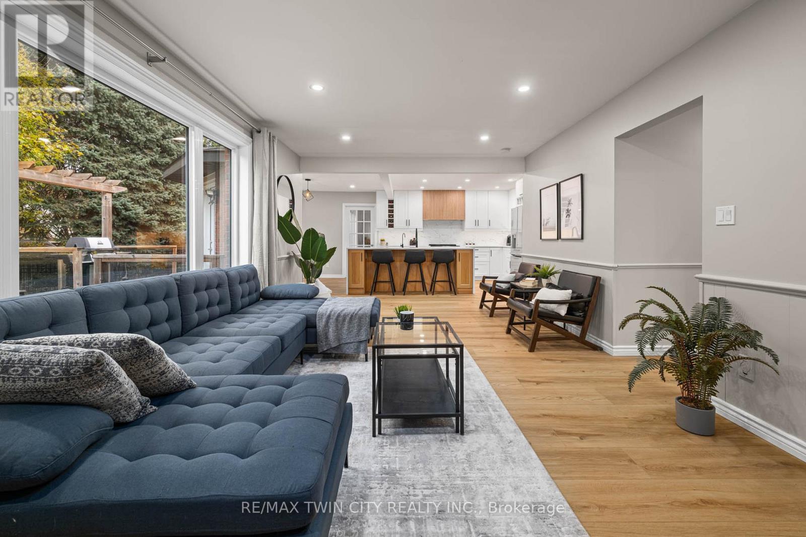 455 Winchester Drive, Waterloo, Ontario  N2T 1H6 - Photo 15 - X12532098