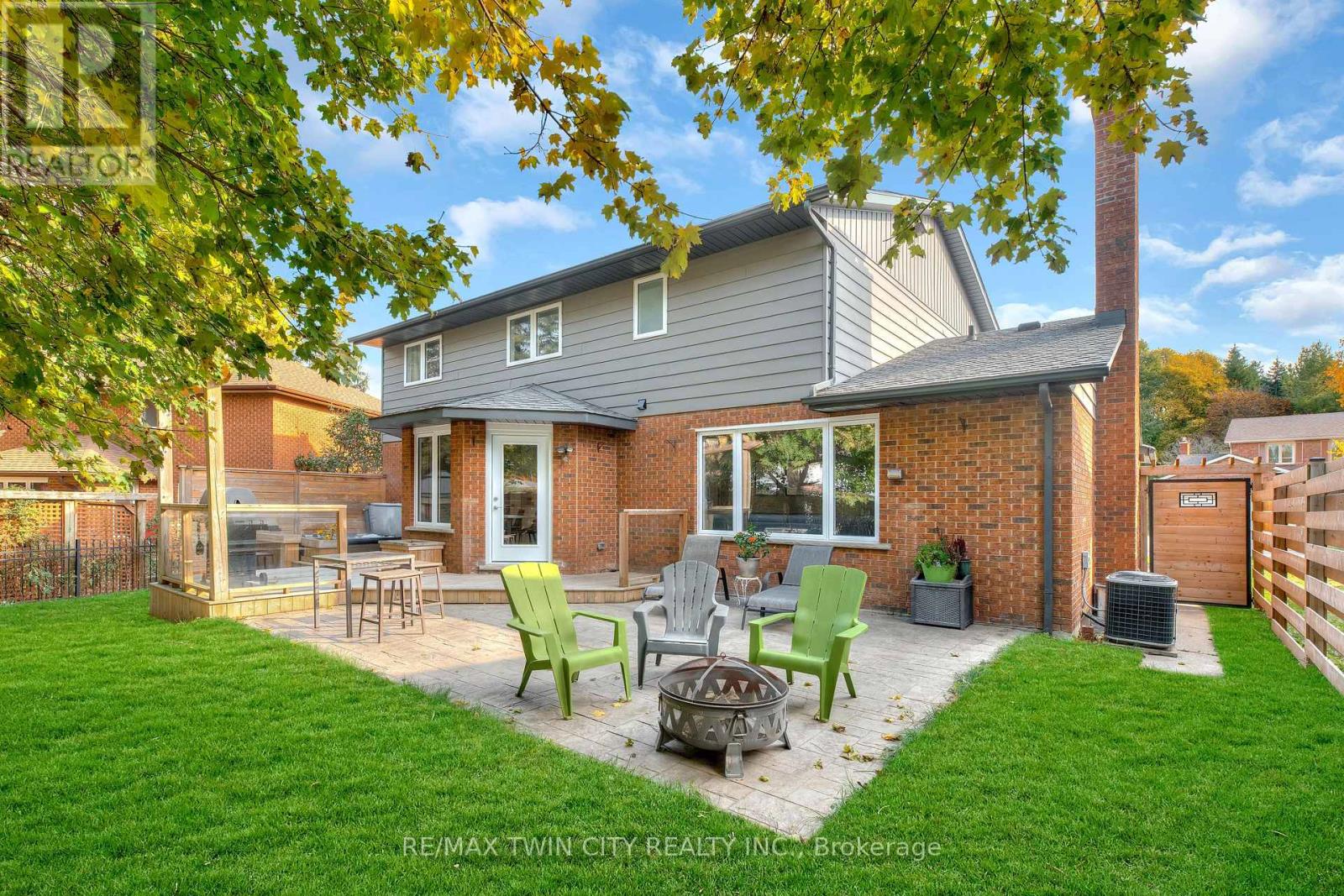 455 Winchester Drive, Waterloo, Ontario  N2T 1H6 - Photo 42 - X12532098