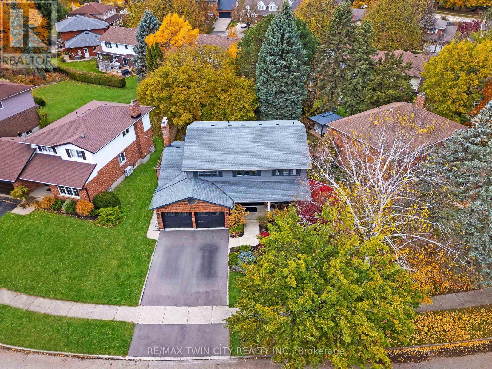 455 Winchester Drive, Waterloo, Ontario  N2T 1H6 - Photo 47 - X12532098