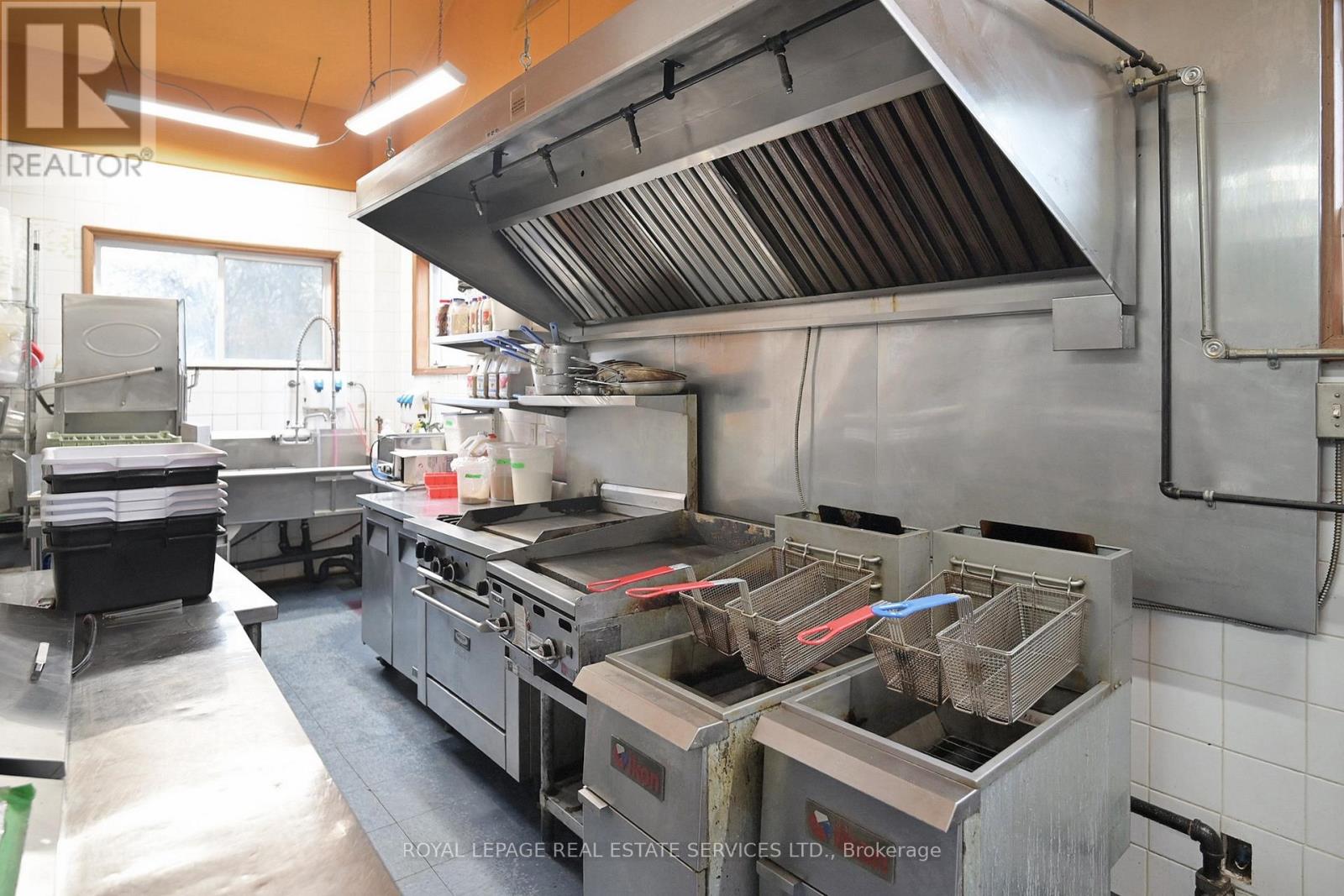 2012 Park Street, Norfolk, Ontario  N0A 1N0 - Photo 25 - X12532224