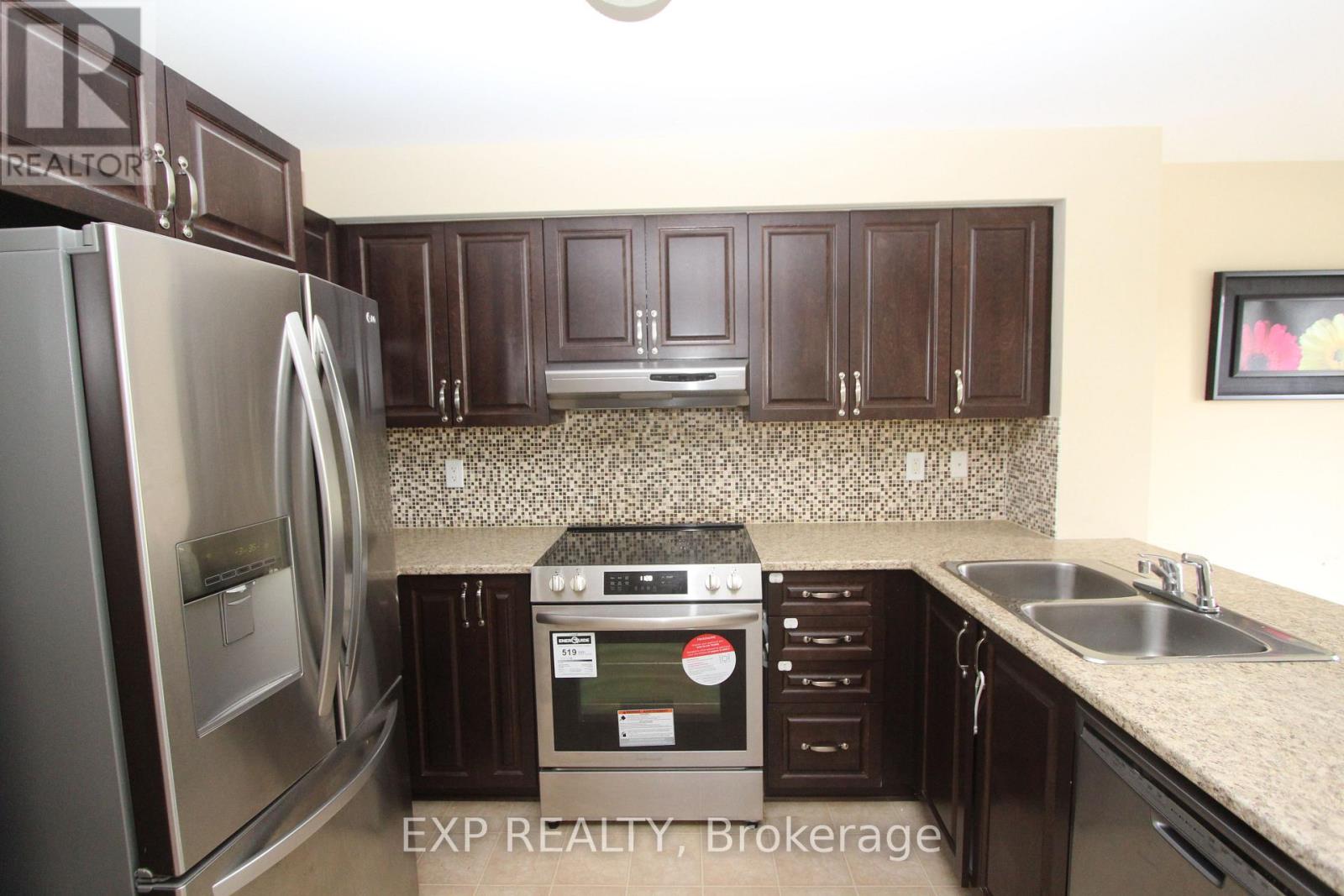 A - 1118 Klondike Road, Ottawa, Ontario  K2K 0H2 - Photo 5 - X12522778