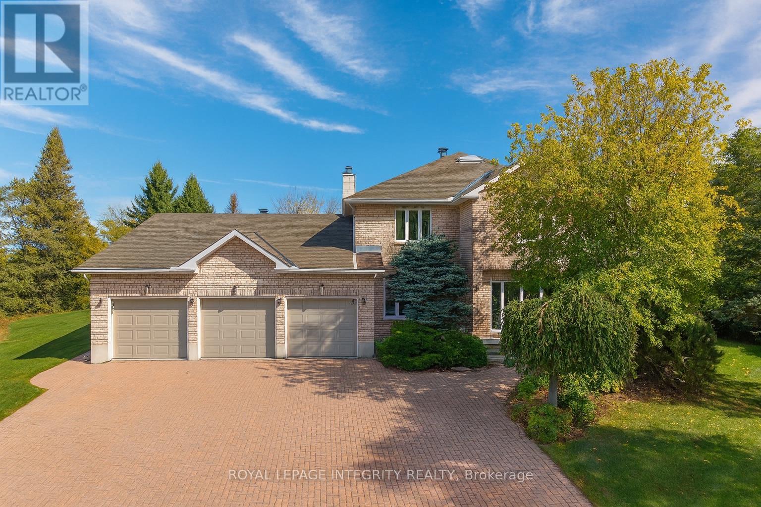 6 MARCHBROOK CIRCLE, Ottawa, Ontario