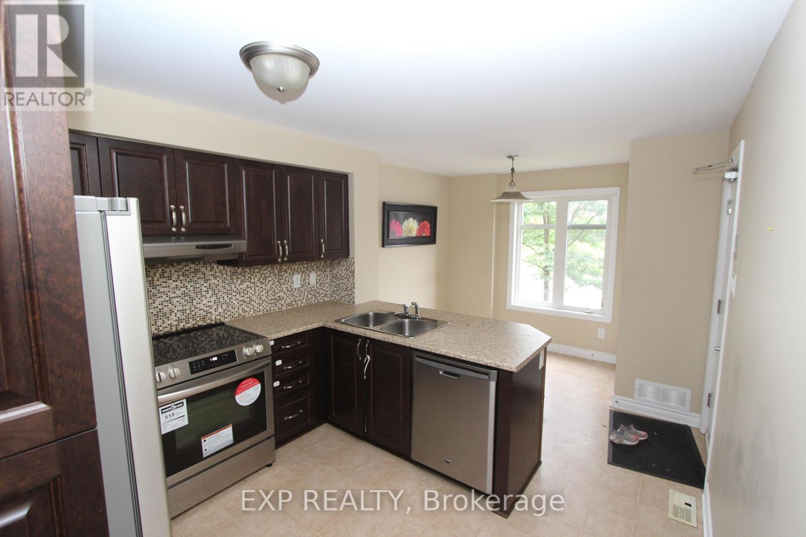 A - 1118 Klondike Road, Ottawa, Ontario  K2K 0H2 - Photo 6 - X12522778