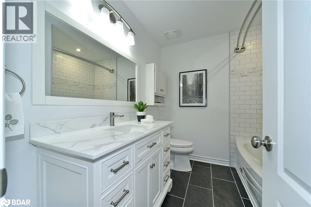 257 Deepsprings Crescent, Vaughan, Ontario  L6A 3L5 - Photo 27 - 40786677