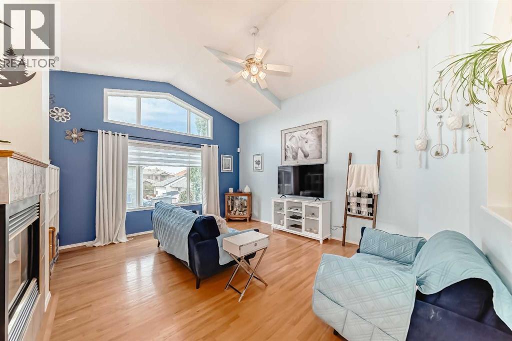 223 Cove Drive, Chestermere, Alberta  T1X 1E5 - Photo 18 - A2252451