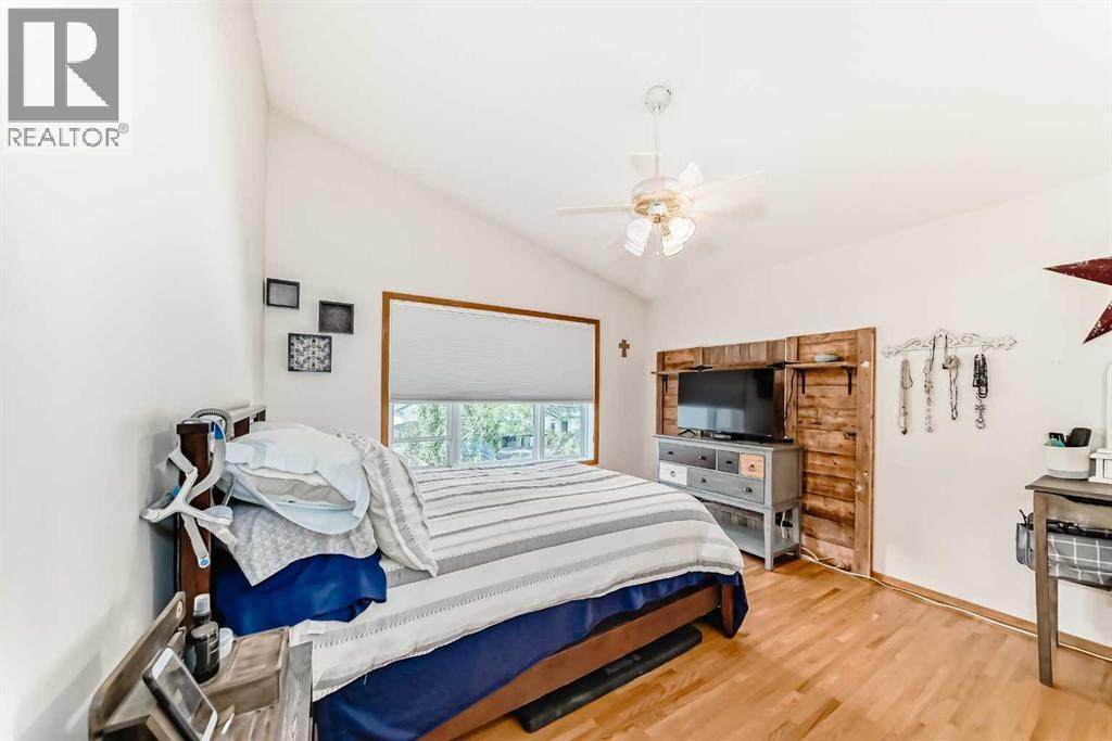 223 Cove Drive, Chestermere, Alberta  T1X 1E5 - Photo 22 - A2252451