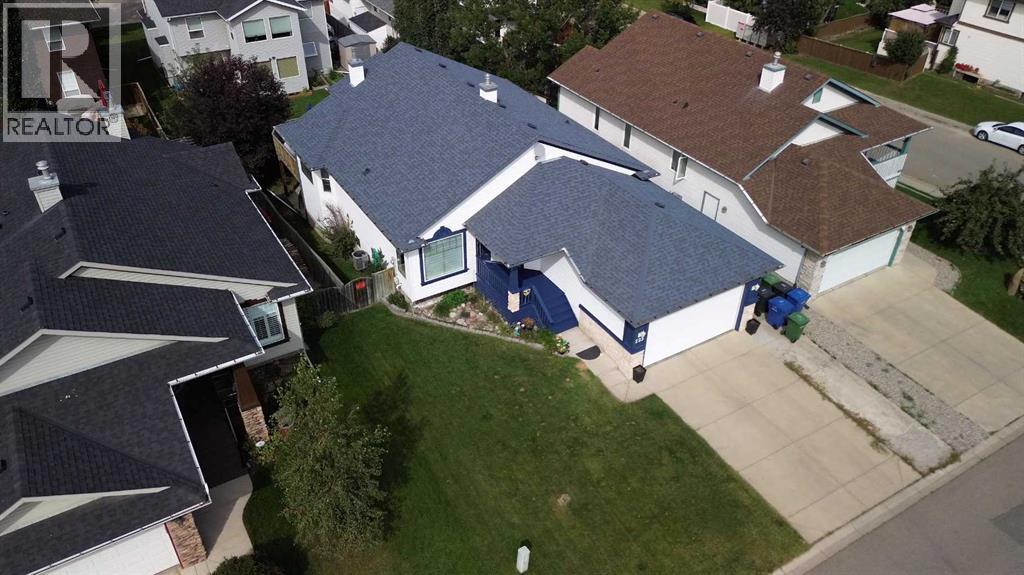 223 Cove Drive, Chestermere, Alberta  T1X 1E5 - Photo 3 - A2252451