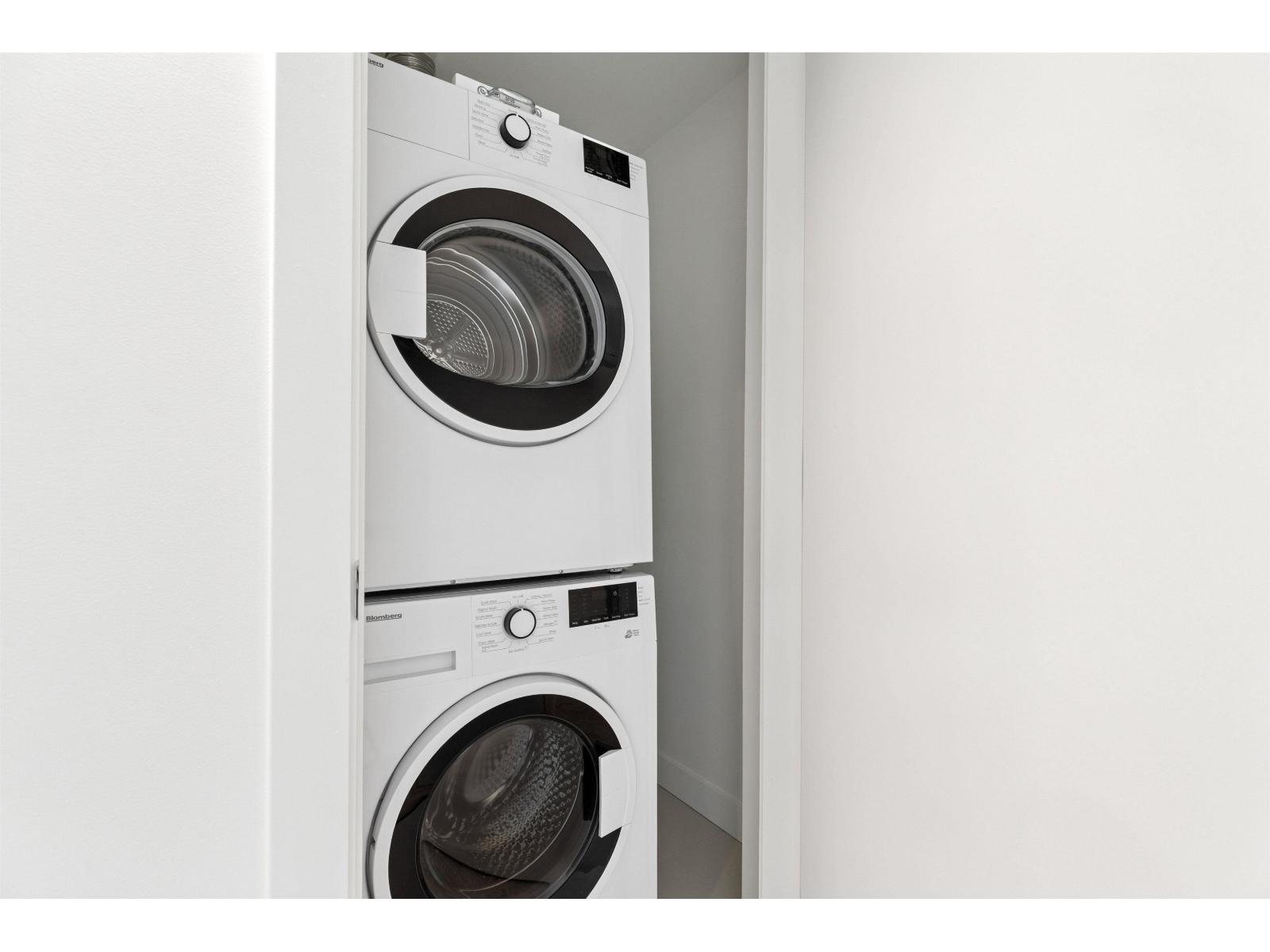 1001 13675 107a Avenue, Surrey, British Columbia  V3T 0X2 - Photo 10 - R3064797