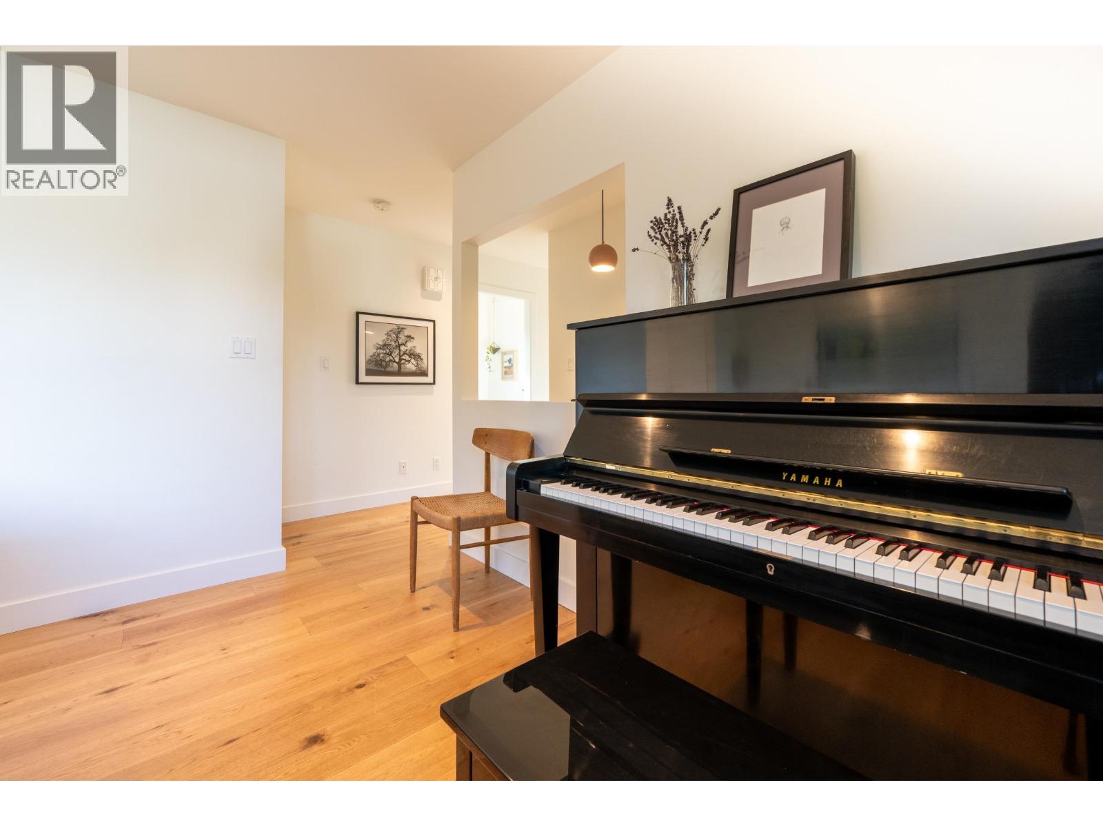 2254 Ferndale Street, Vancouver, British Columbia  V5L 1Y5 - Photo 15 - R3066498