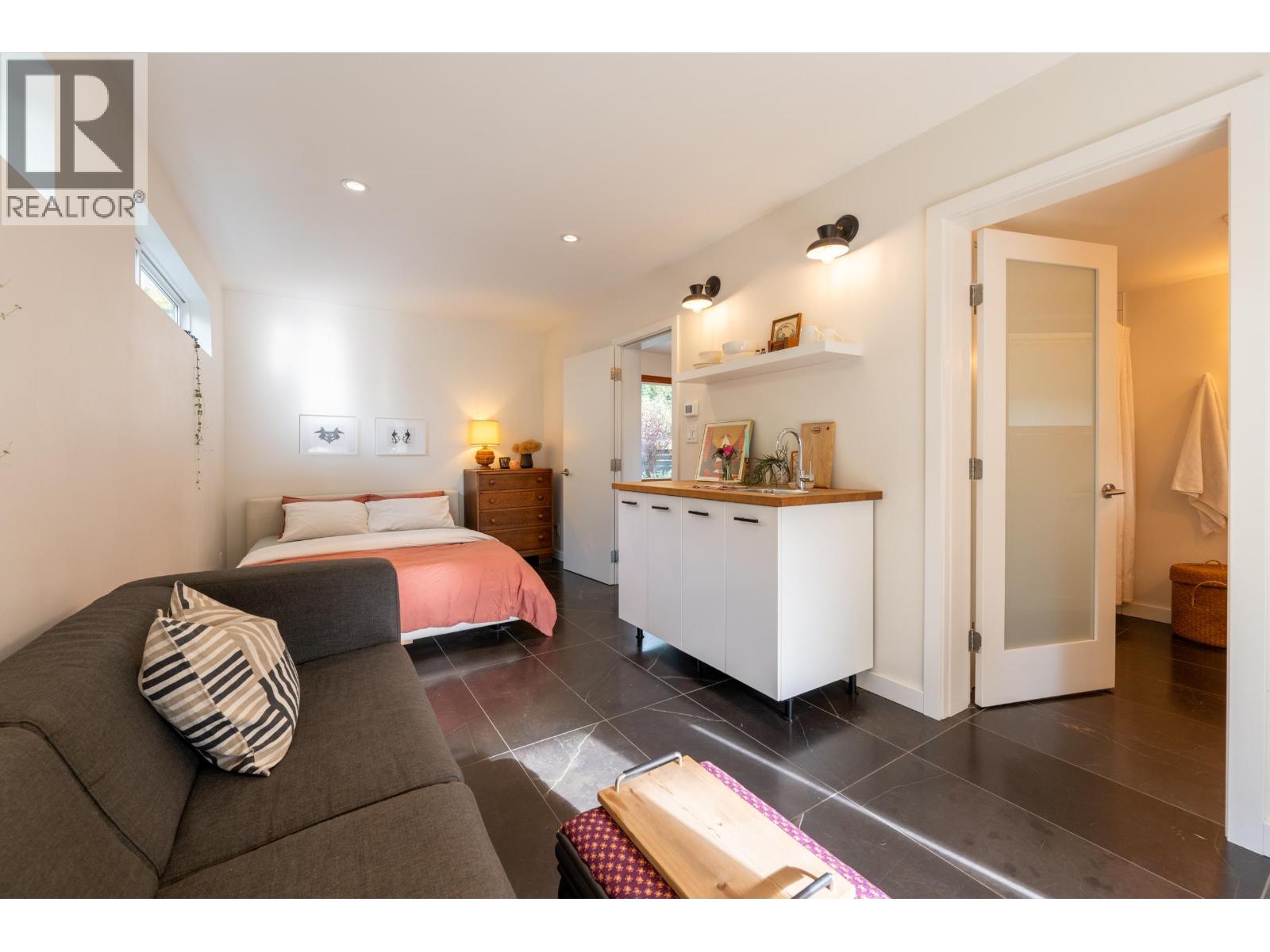 2254 Ferndale Street, Vancouver, British Columbia  V5L 1Y5 - Photo 28 - R3066498