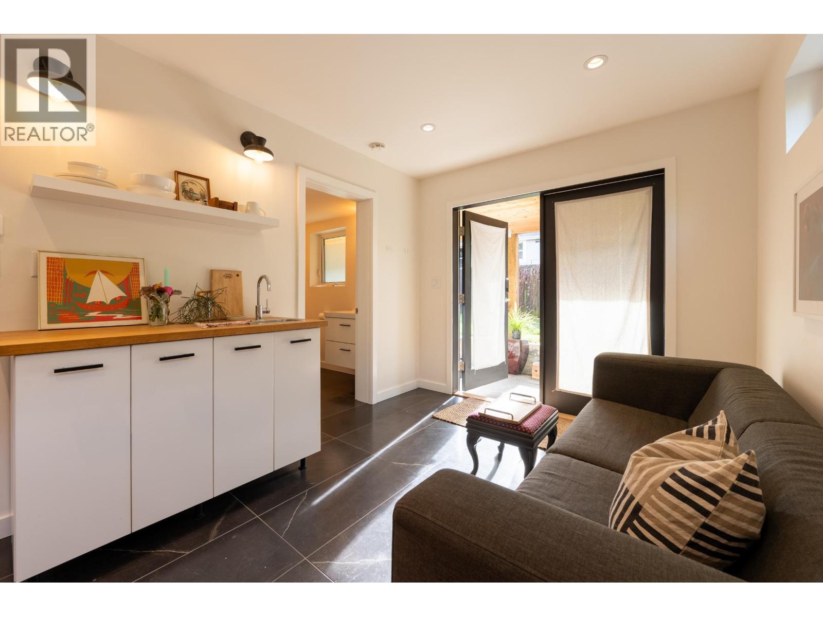 2254 Ferndale Street, Vancouver, British Columbia  V5L 1Y5 - Photo 31 - R3066498