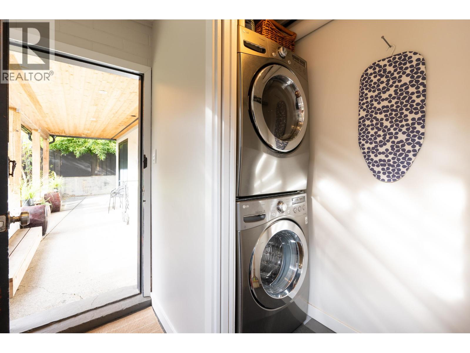 2254 Ferndale Street, Vancouver, British Columbia  V5L 1Y5 - Photo 36 - R3066498