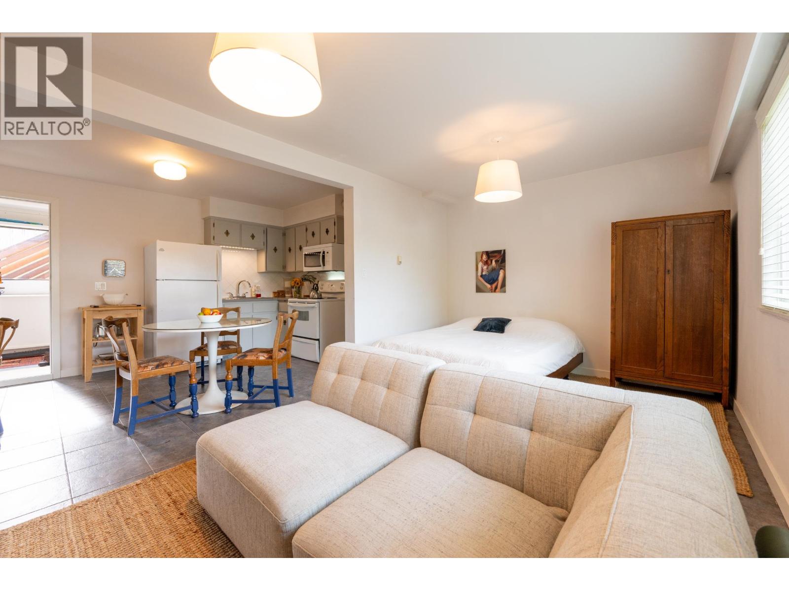 2254 Ferndale Street, Vancouver, British Columbia  V5L 1Y5 - Photo 38 - R3066498