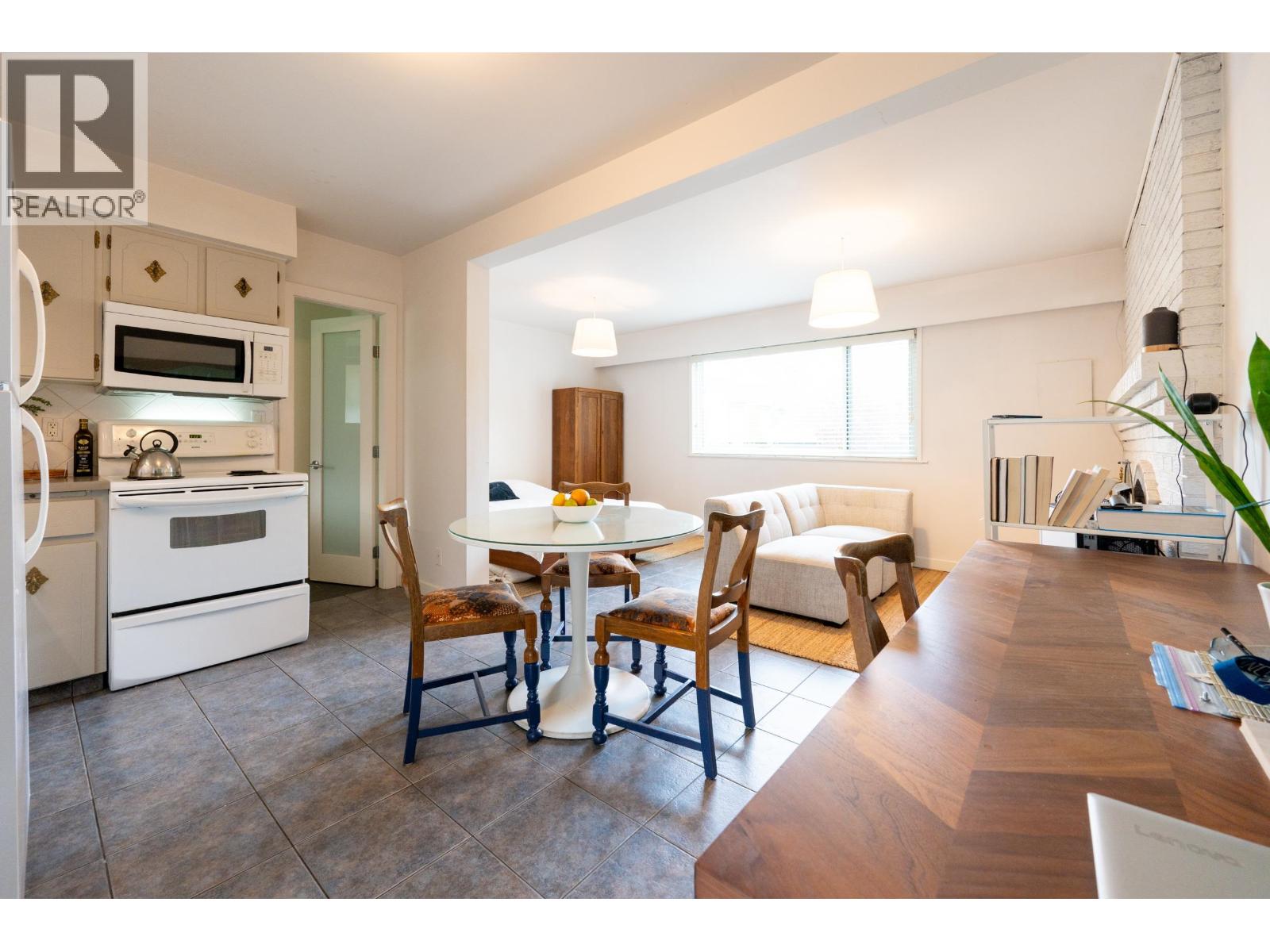 2254 Ferndale Street, Vancouver, British Columbia  V5L 1Y5 - Photo 39 - R3066498