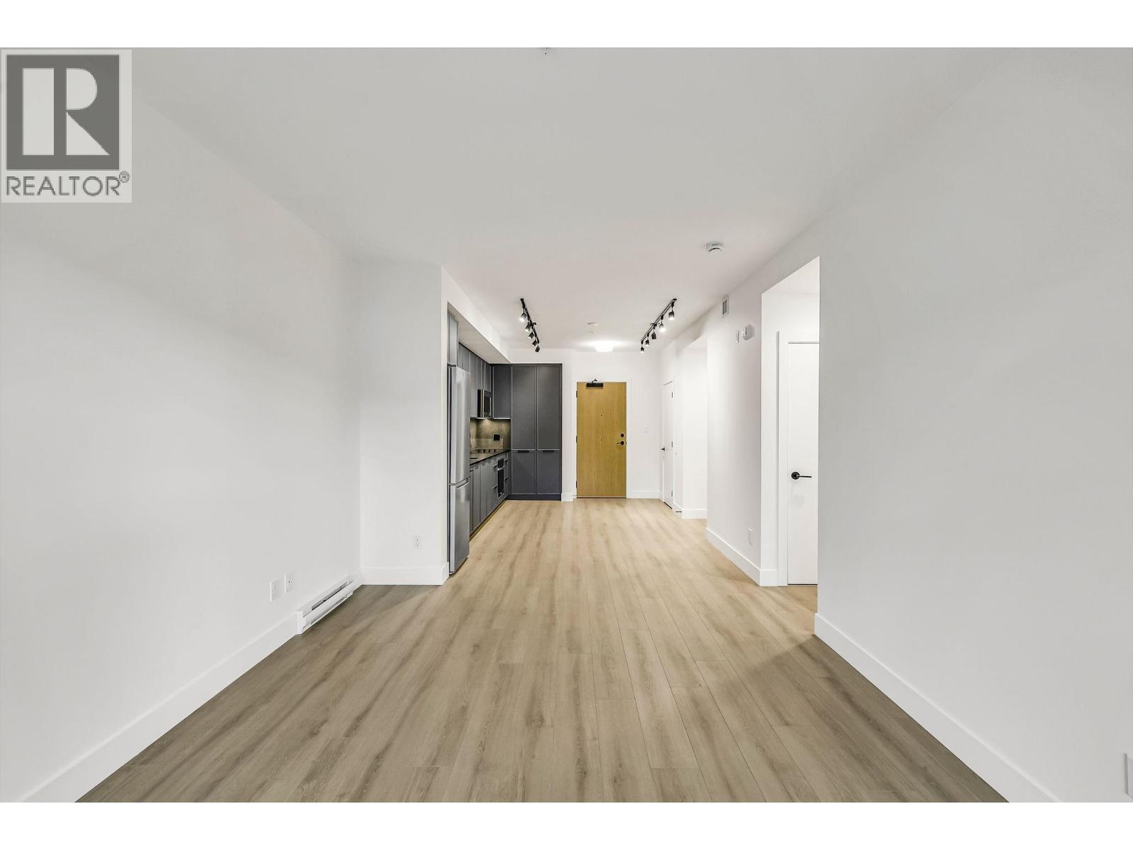 203 3075 Murray, Port Moody, British Columbia  V3H 0N9 - Photo 8 - R3066490