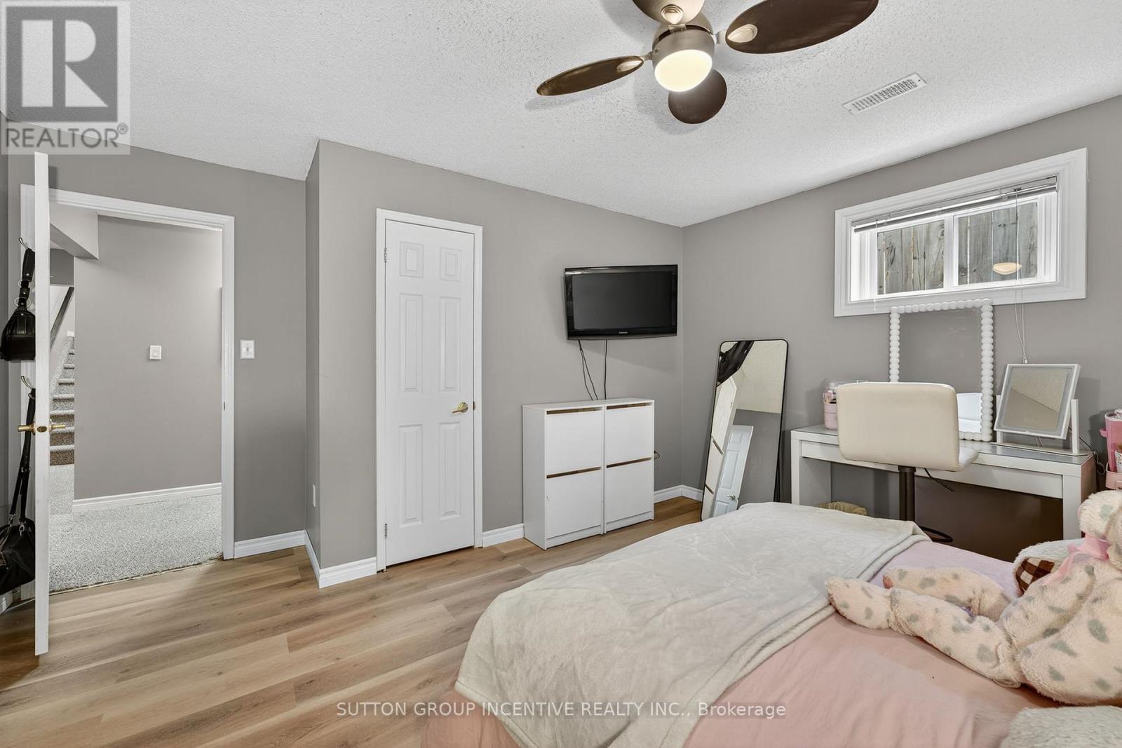 124 Hanmer Street E, Barrie (East Bayfield), Ontario  L4M 6V9 - Photo 30 - S12472042