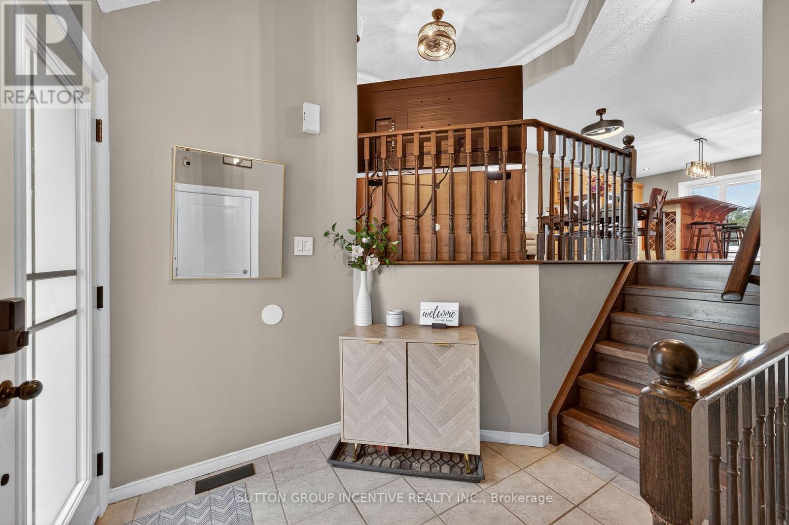 124 Hanmer Street E, Barrie (East Bayfield), Ontario  L4M 6V9 - Photo 6 - S12472042