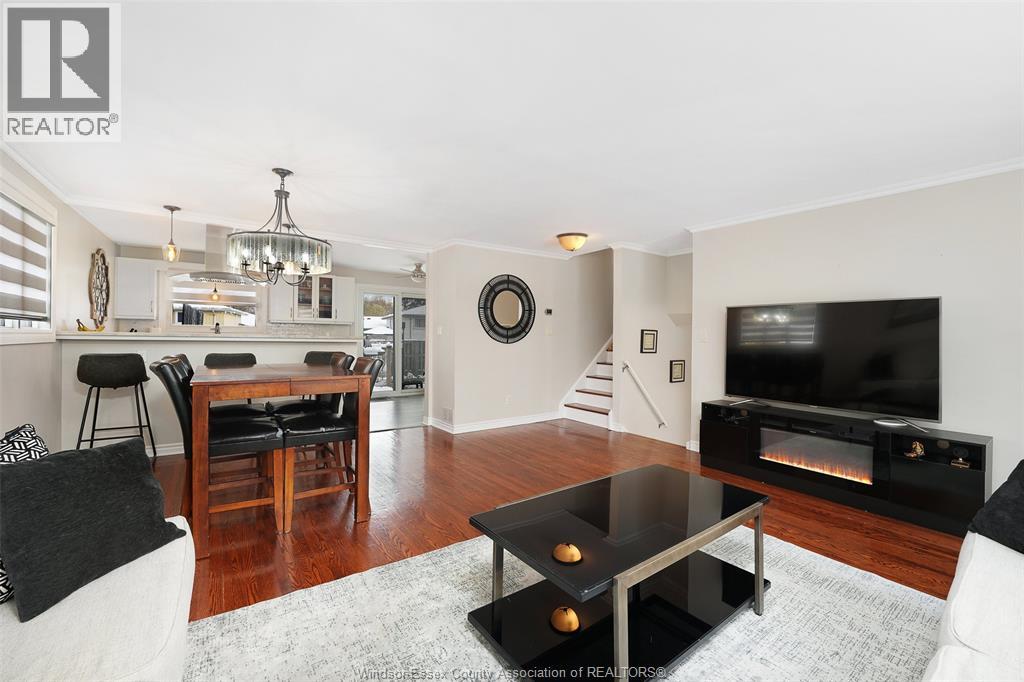 9926 Asgard, Windsor, Ontario  N8R 1E2 - Photo 11 - 25028535