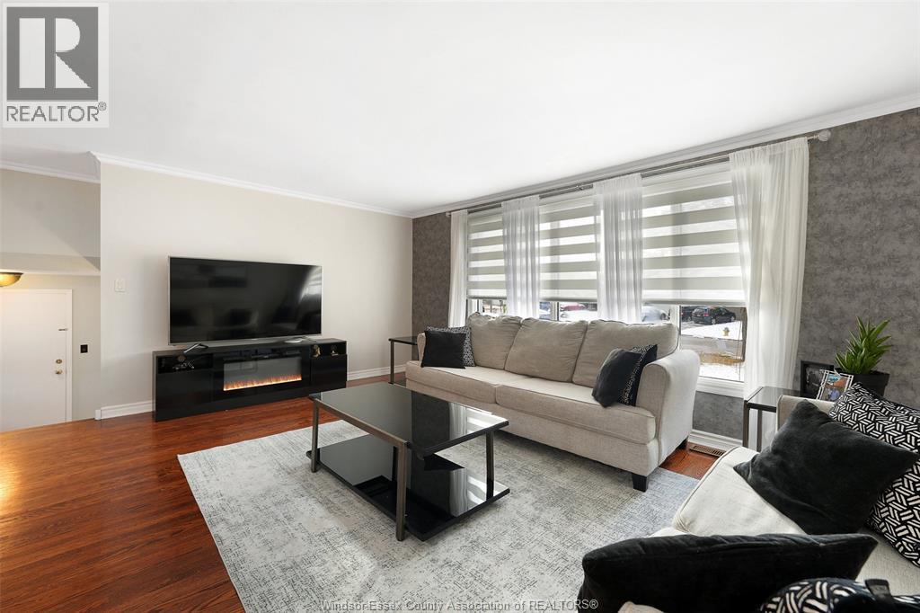 9926 Asgard, Windsor, Ontario  N8R 1E2 - Photo 12 - 25028535