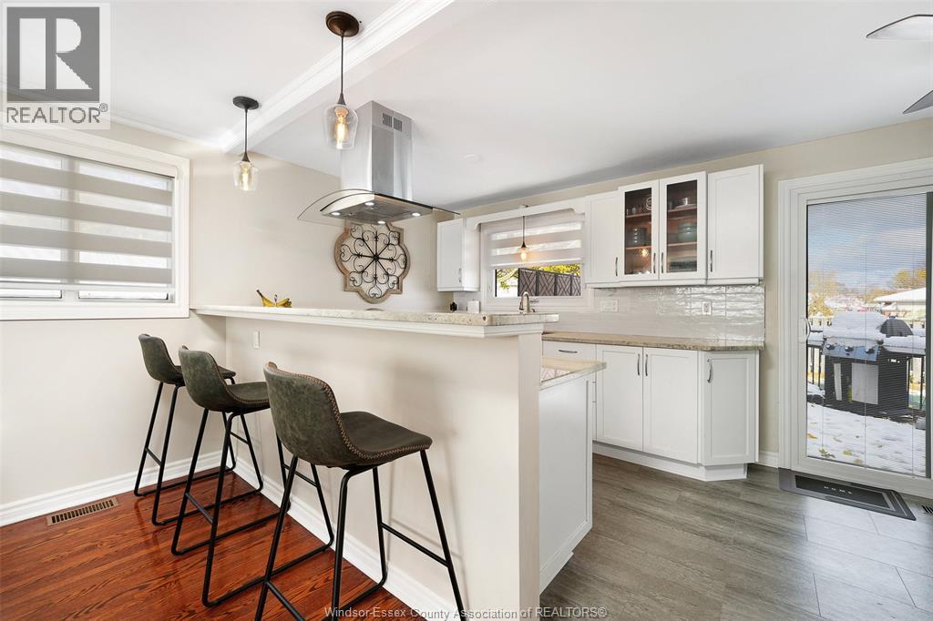 9926 Asgard, Windsor, Ontario  N8R 1E2 - Photo 16 - 25028535