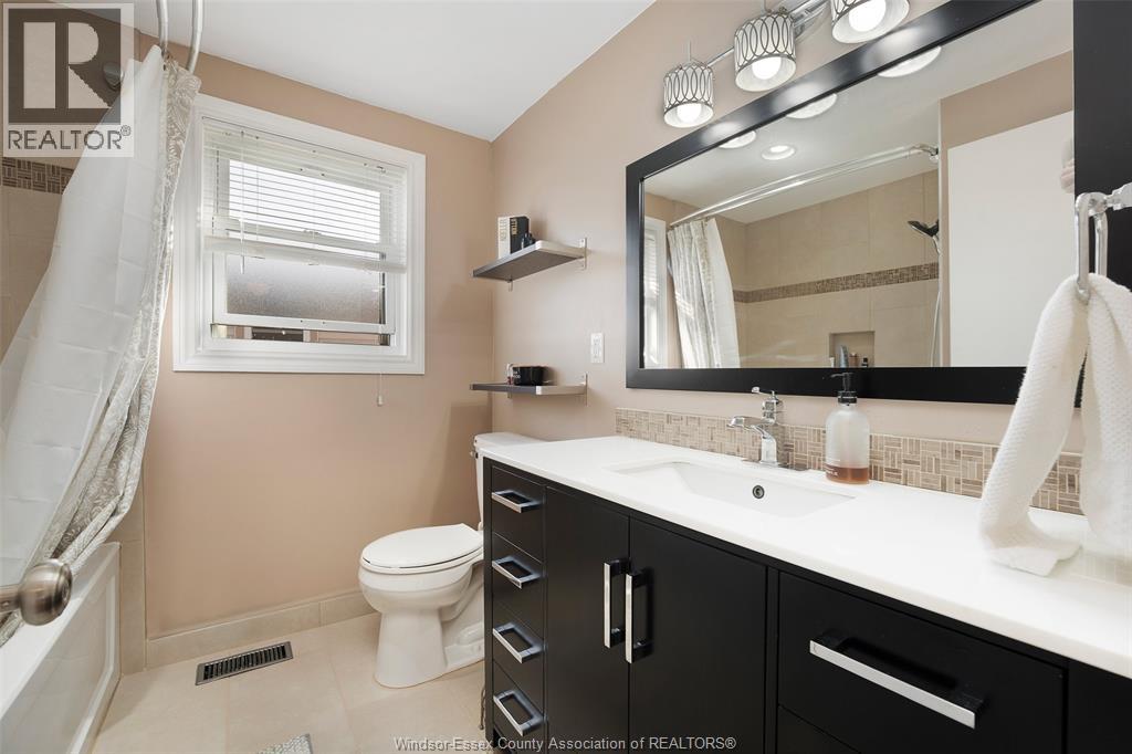 9926 Asgard, Windsor, Ontario  N8R 1E2 - Photo 26 - 25028535