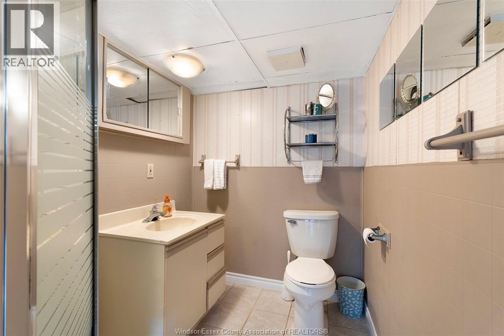 9926 Asgard, Windsor, Ontario  N8R 1E2 - Photo 34 - 25028535