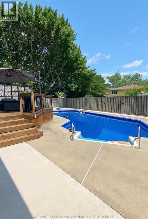 9926 Asgard, Windsor, Ontario  N8R 1E2 - Photo 37 - 25028535