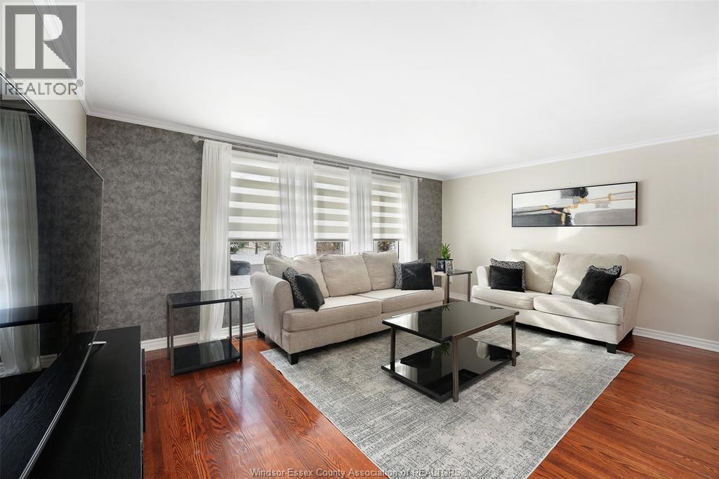 9926 Asgard, Windsor, Ontario  N8R 1E2 - Photo 8 - 25028535