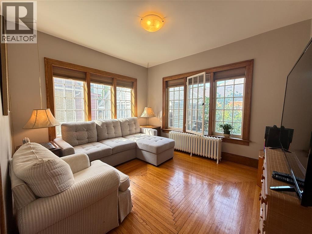 127 Fleming Street, Sarnia, Ontario  N7T 6C2 - Photo 7 - 25027295