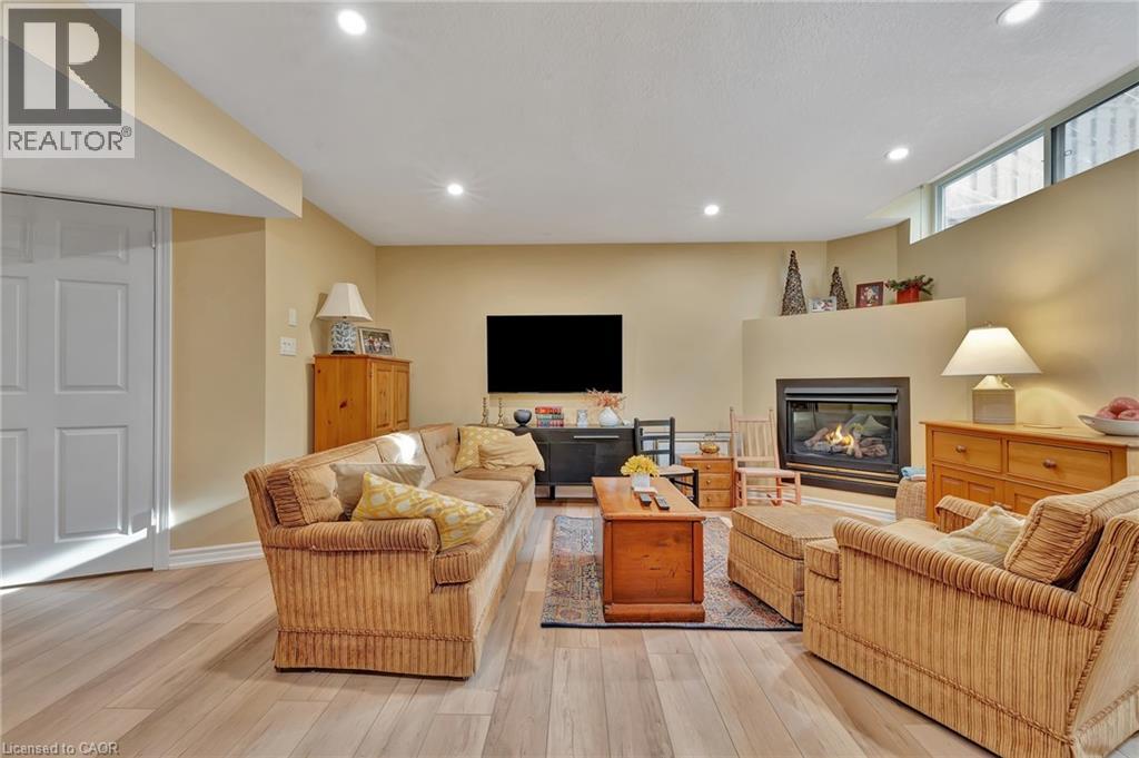 350 Doon Valley Drive Unit# 10f, Kitchener, Ontario  N2P 2M9 - Photo 24 - 40777517