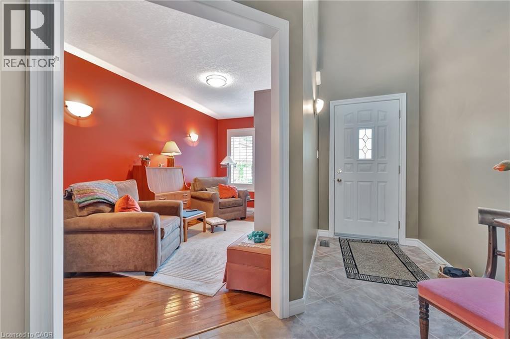 350 Doon Valley Drive Unit# 10f, Kitchener, Ontario  N2P 2M9 - Photo 5 - 40777517