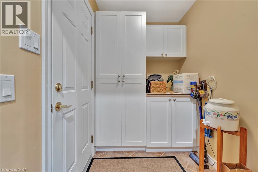 350 Doon Valley Drive Unit# 10f, Kitchener, Ontario  N2P 2M9 - Photo 9 - 40777517