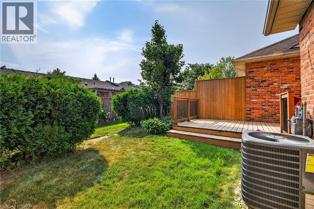 810 Golf Links Road Unit# 2, Ancaster, Ontario  L9K 1J7 - Photo 38 - 40787336