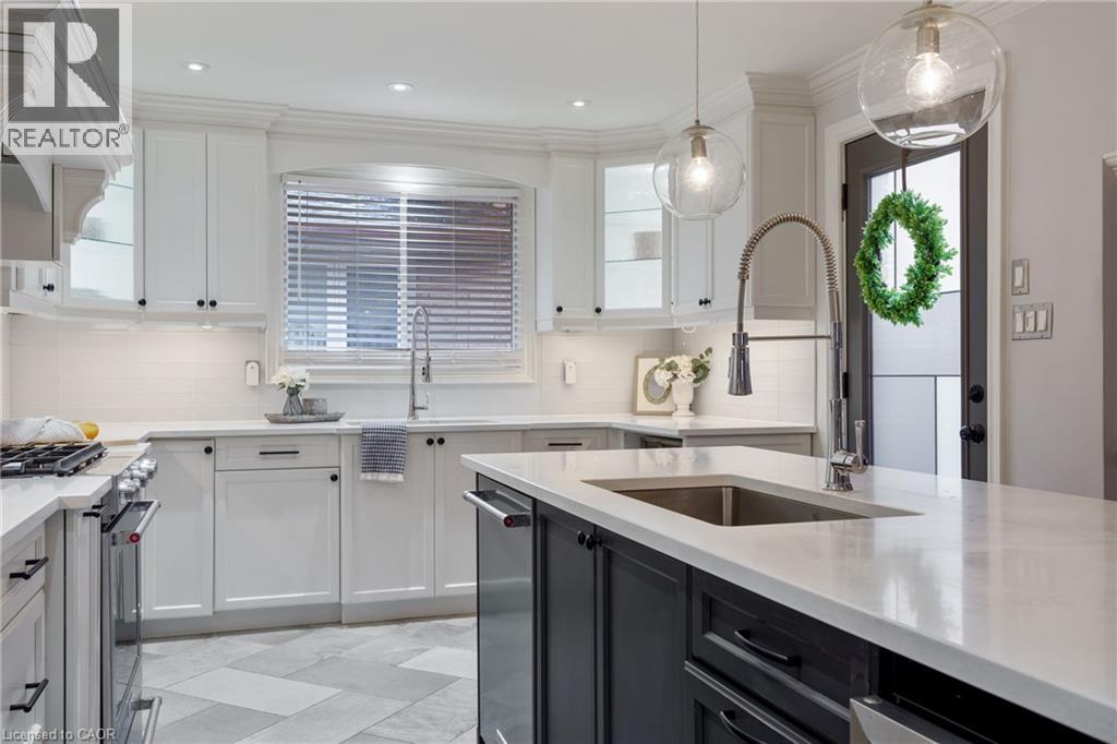 66 Ellington Avenue, Stoney Creek, Ontario  L8E 3T6 - Photo 23 - 40785824