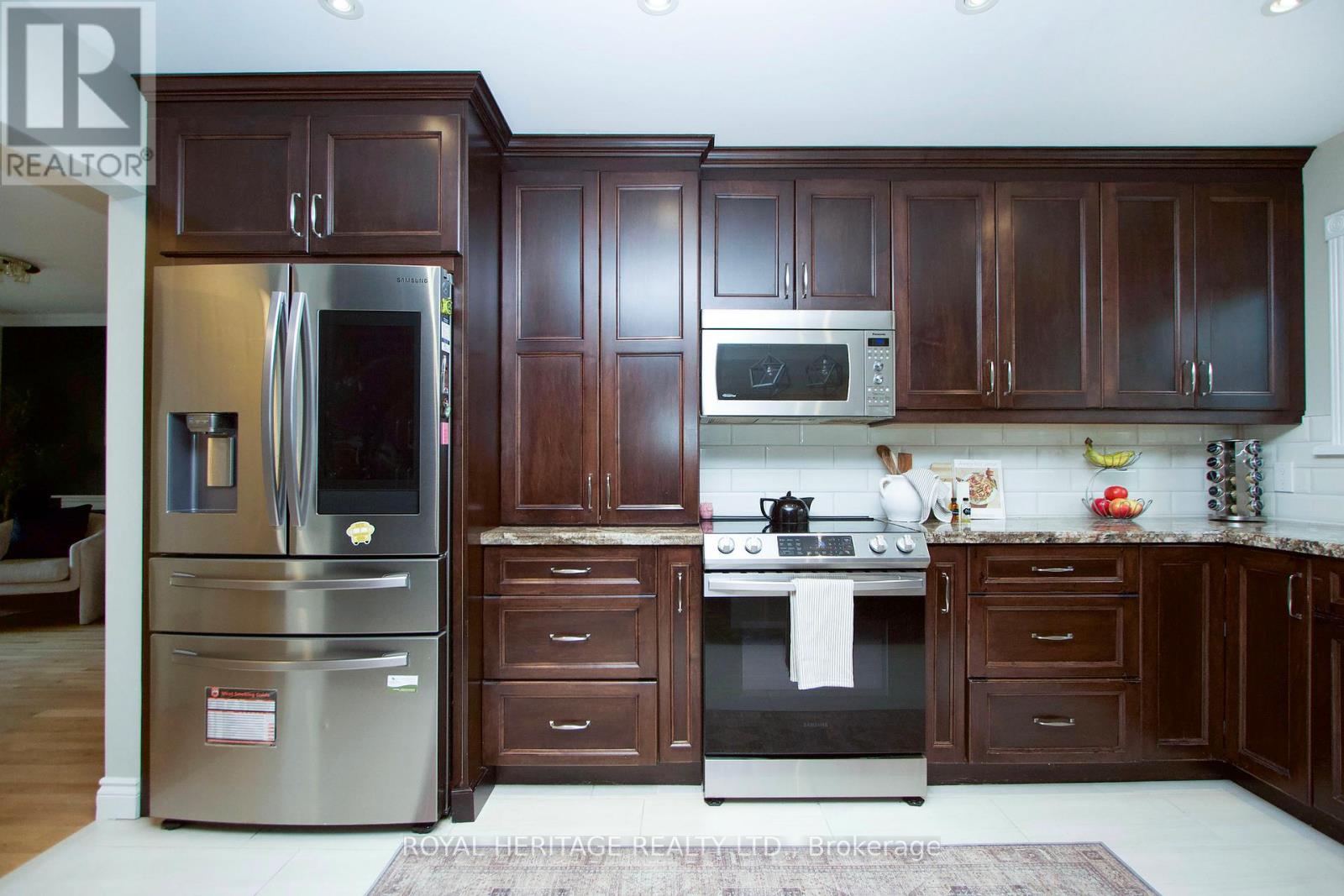 31 Ambleside Drive, Scugog, Ontario  L9L 1B4 - Photo 16 - E12532532