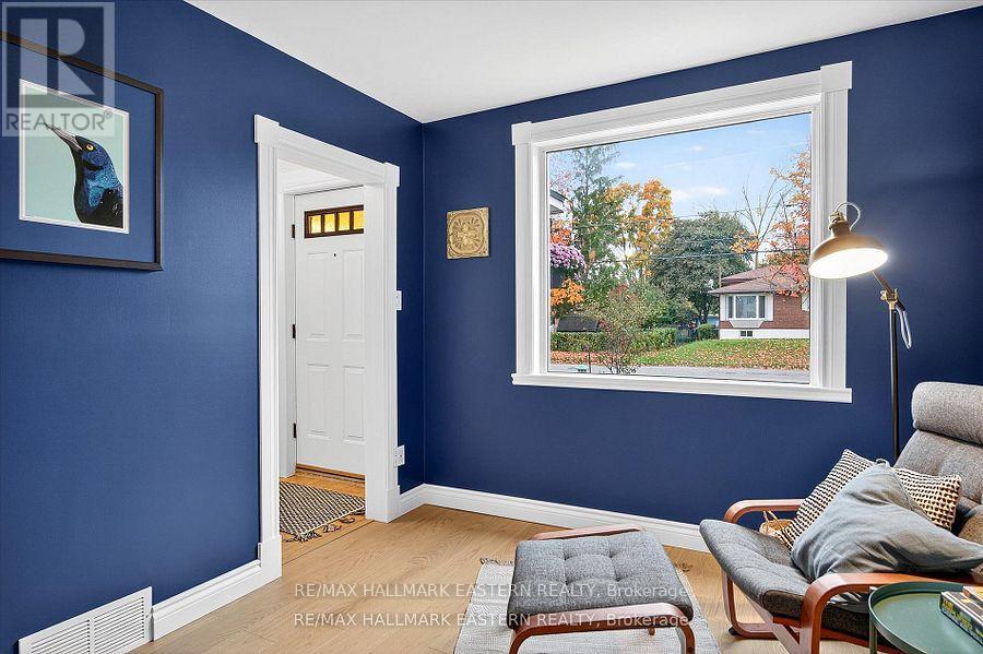 14 Alexander Avenue, Peterborough, Ontario K9J 6B4 - Photo 13 - X12532440