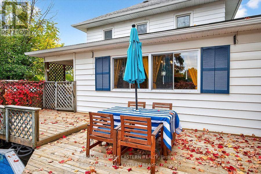 14 Alexander Avenue, Peterborough, Ontario K9J 6B4 - Photo 25 - X12532440