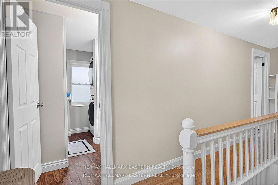 14 Alexander Avenue, Peterborough, Ontario K9J 6B4 - Photo 33 - X12532440