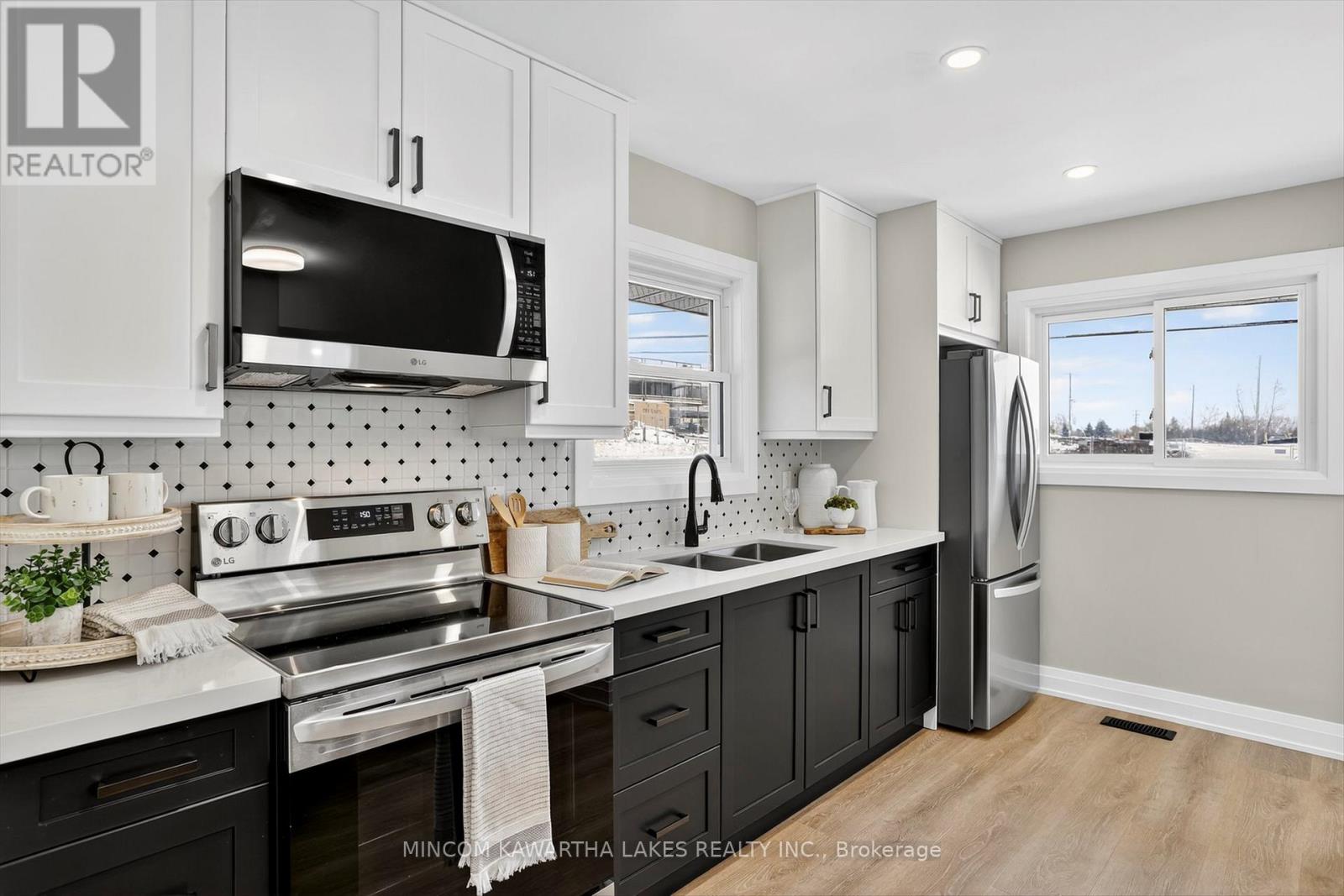 152 Langton Street, Peterborough, Ontario K9H 6K2 - Photo 10 - X12532646