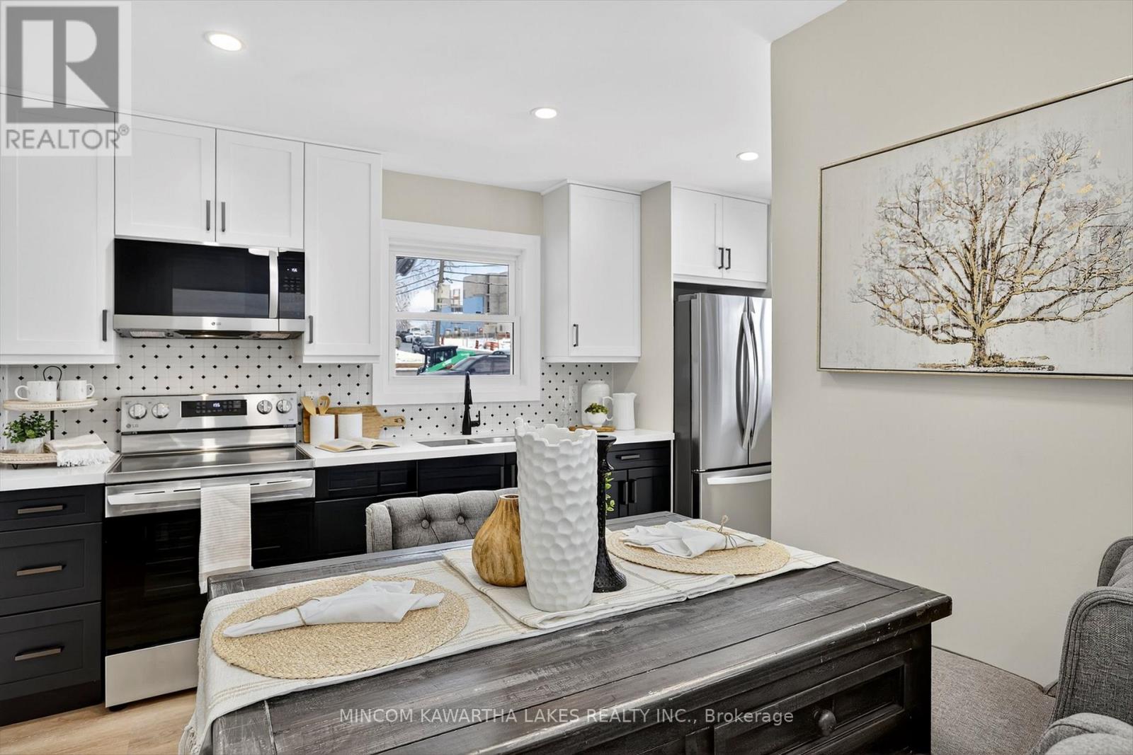 152 Langton Street, Peterborough, Ontario K9H 6K2 - Photo 17 - X12532646