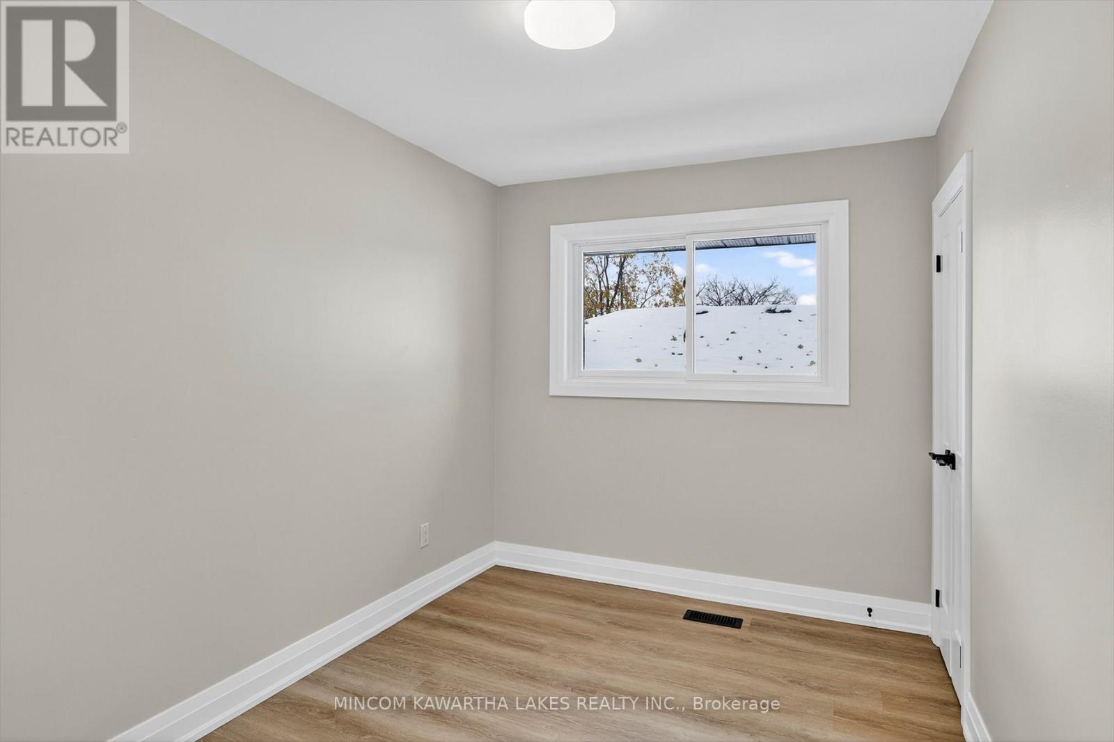 152 Langton Street, Peterborough, Ontario K9H 6K2 - Photo 25 - X12532646