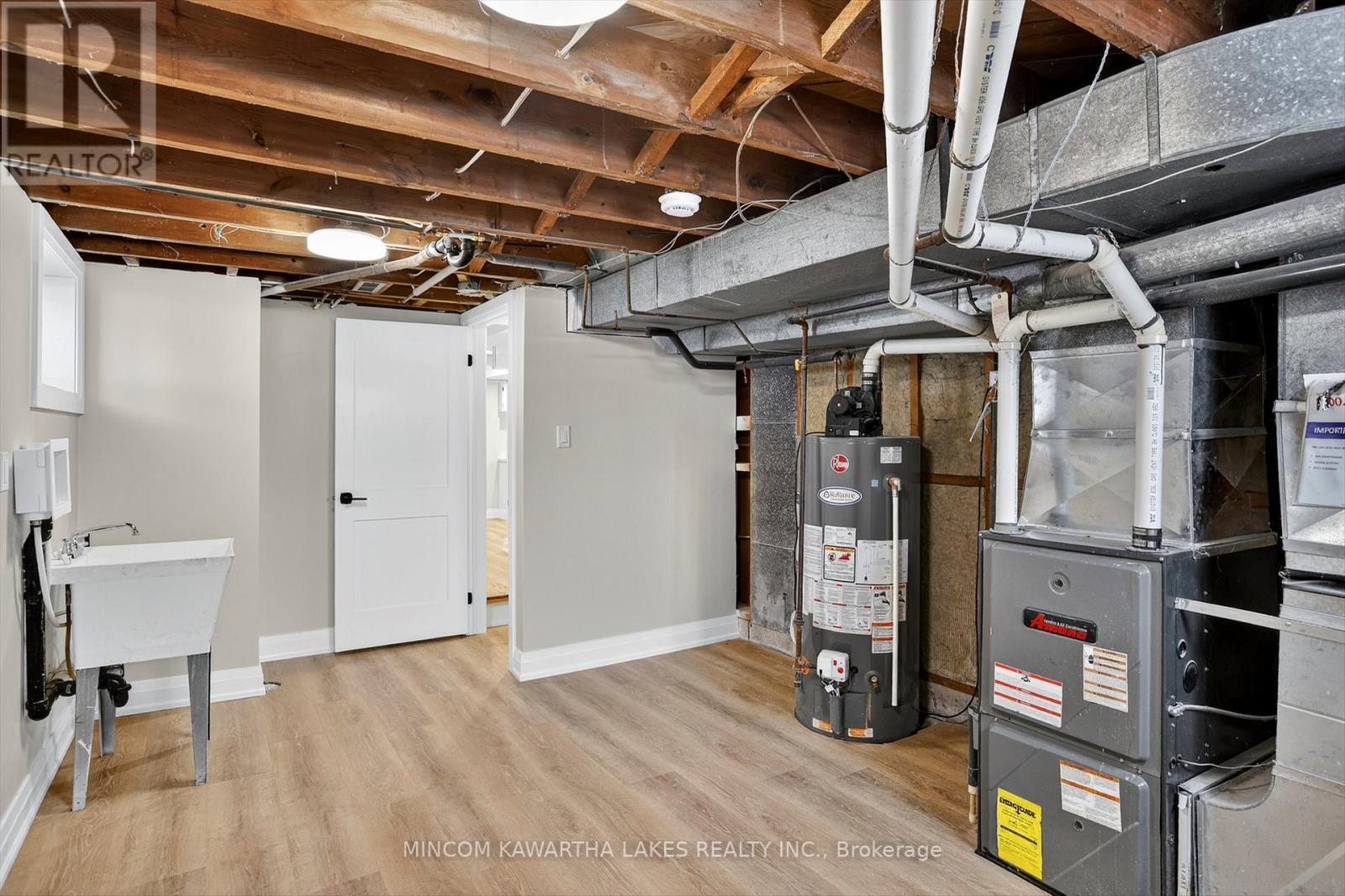 152 Langton Street, Peterborough, Ontario K9H 6K2 - Photo 40 - X12532646