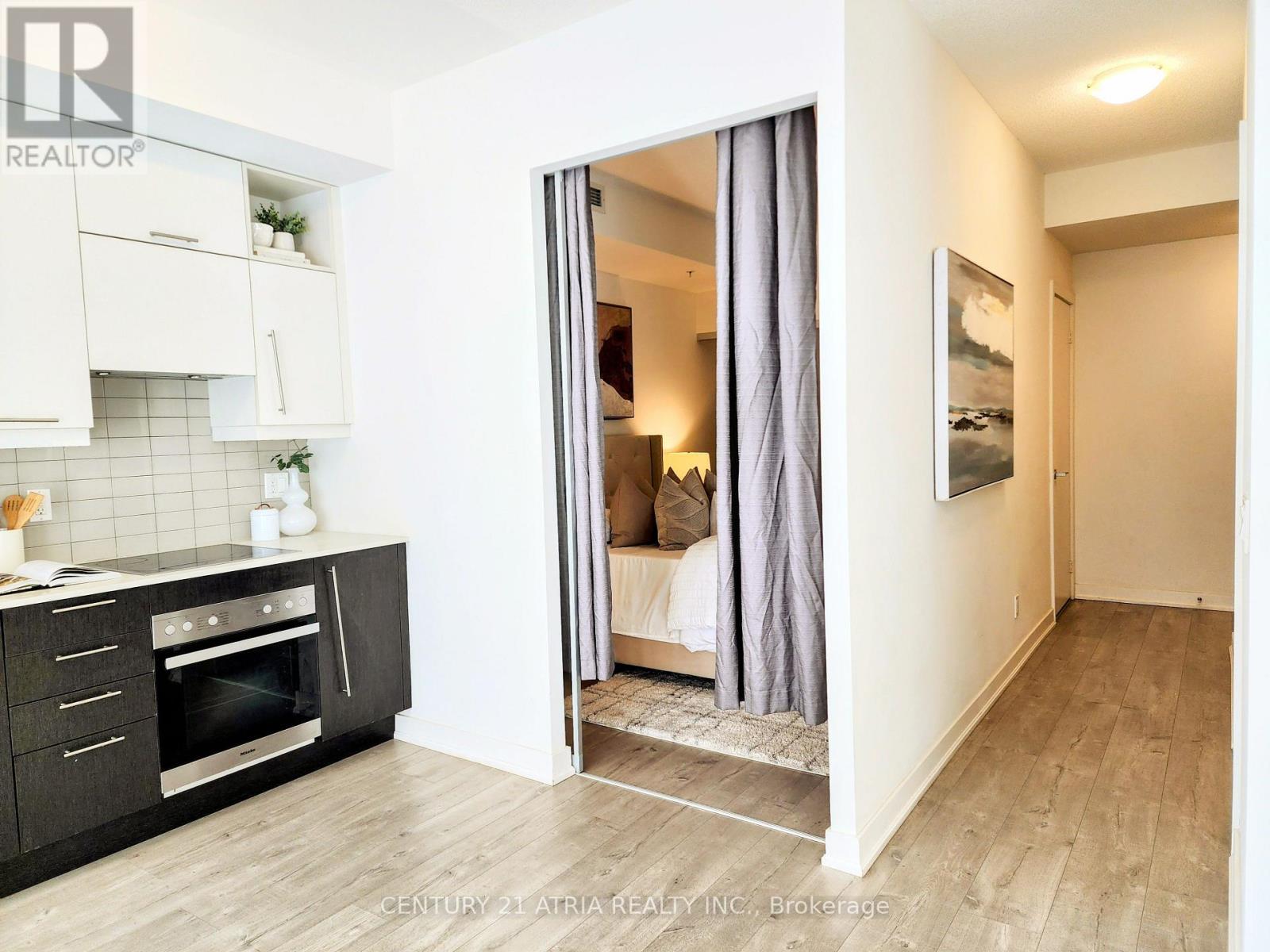 520 - 30 Nelson Street, Toronto, Ontario  M5V 0H5 - Photo 16 - C12532266